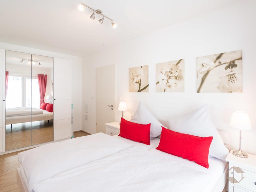 Kuckucksnest Apartment Unterkirnach Ruang foto