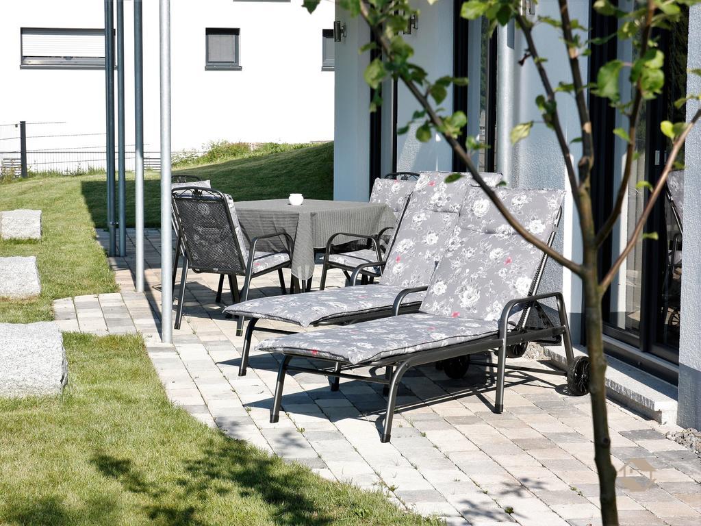 Kuckucksnest Apartment Unterkirnach Ruang foto